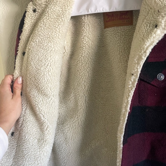 Levi's Sherpa Jacket - Picture 5 of 6